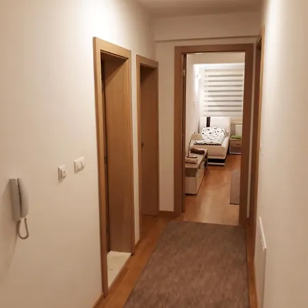 Apartman Sarajevo Stup Ilidza شقة *